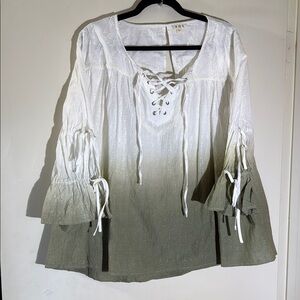 POL Boho Ombré White/Olive Oversized Blouse with Tie Front and Sleeves Size L